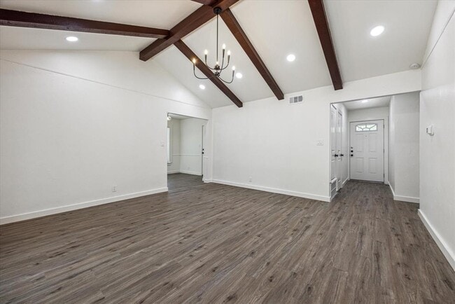 Building Photo - 5700 Garden Oaks Dr