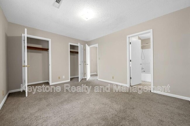 Building Photo - 3280 Tower Dr