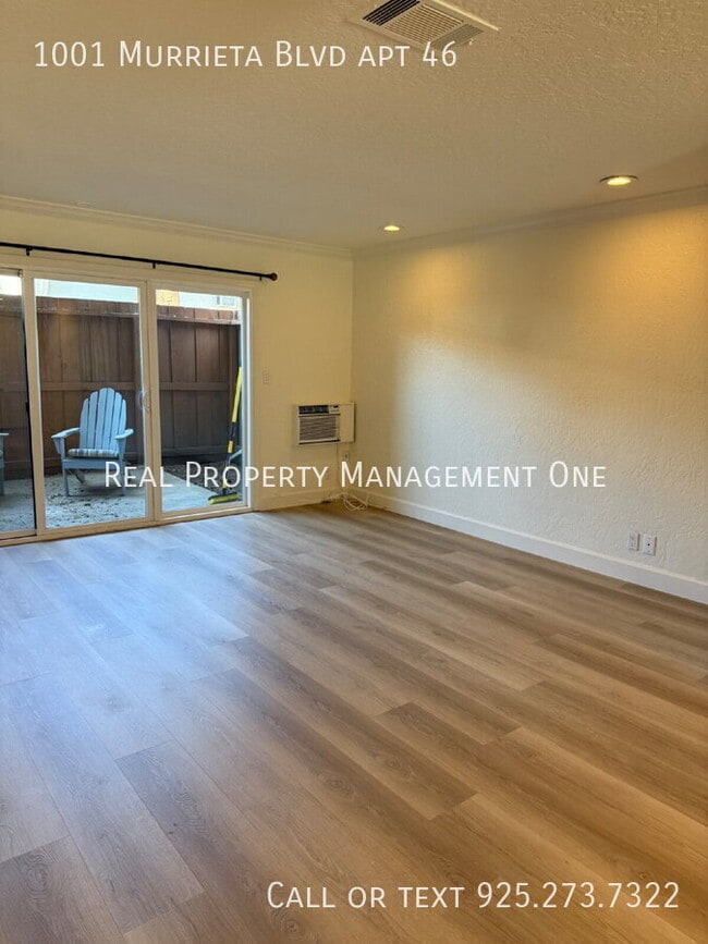 Building Photo - 1001 Murrieta Blvd