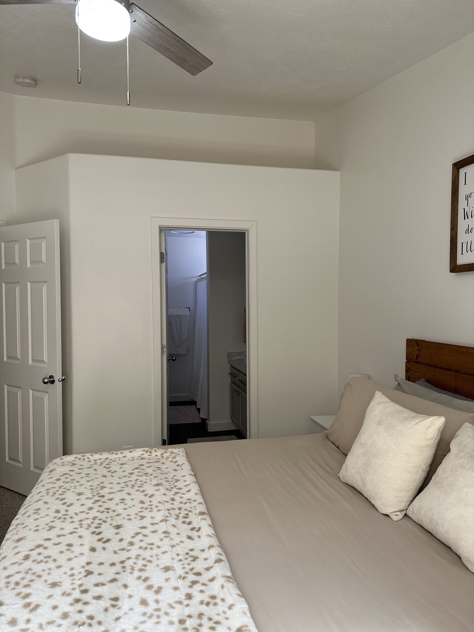 Building Photo - 357 S 6150 W