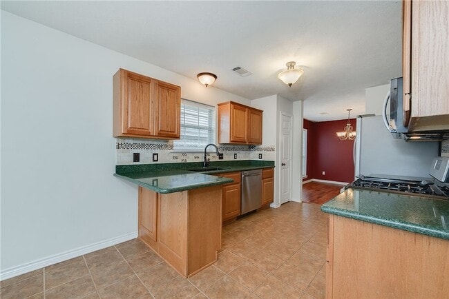 Building Photo - 1207 Portsmouth Ct