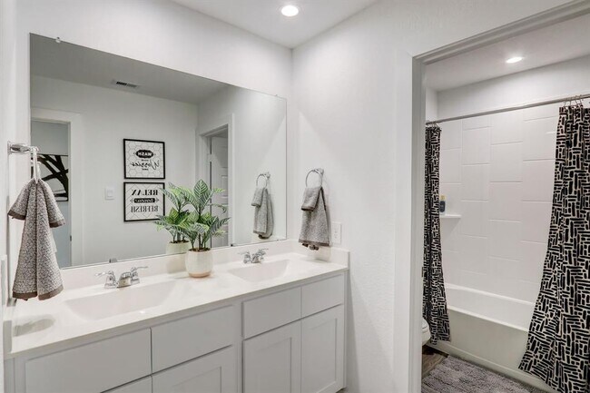 Building Photo - 2631 Callahan Springs Ln