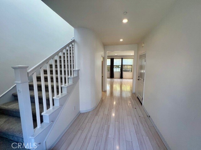 Building Photo - 81 Sedgewick