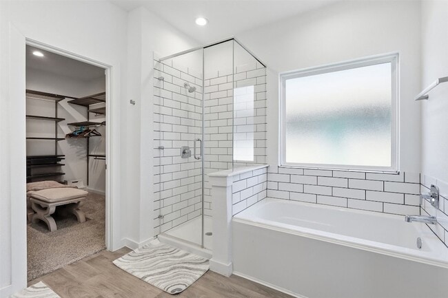 Building Photo - 14280 Big Bnd Dr