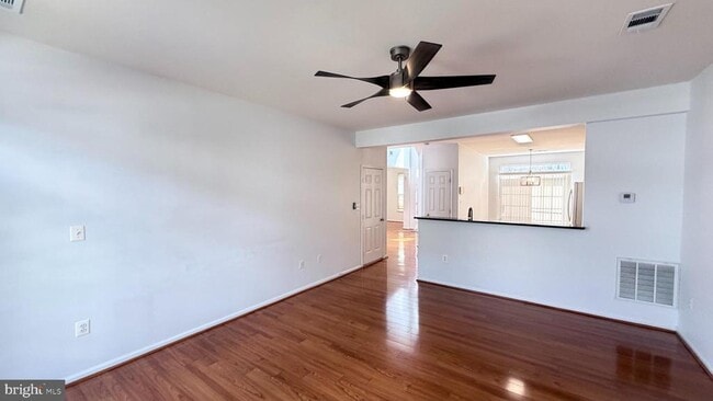 Building Photo - 20965 Kittanning Ln
