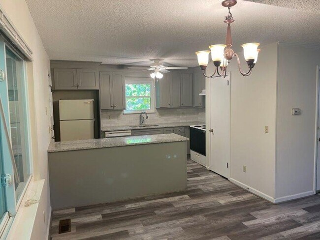 Building Photo - 2519 Hawksbury Ln