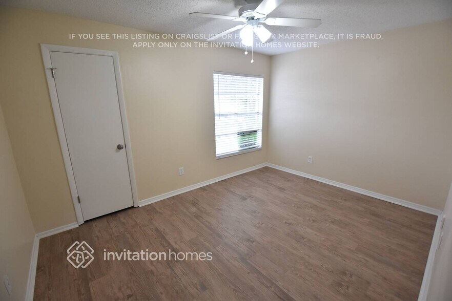 Building Photo - 1172 La Mesa Ave