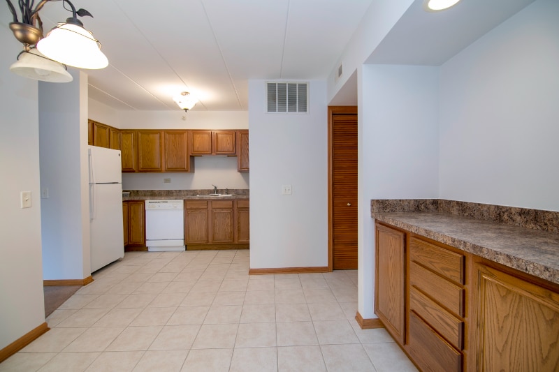 Building Photo - 1061 Ashley Ct N