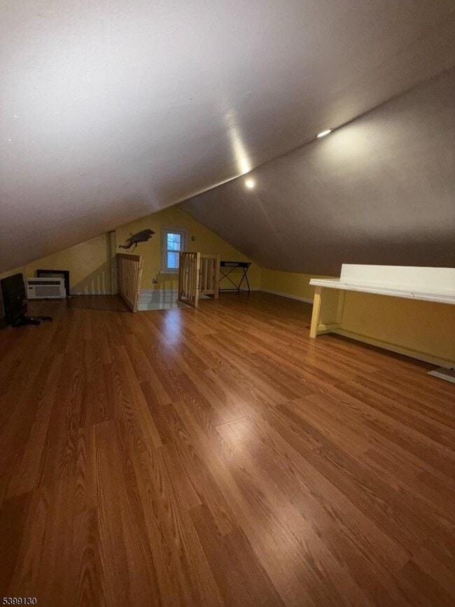 Building Photo - 137 N 17th St