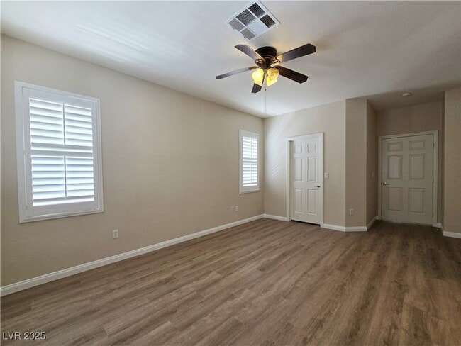 Building Photo - 200 Tayman Park Ave