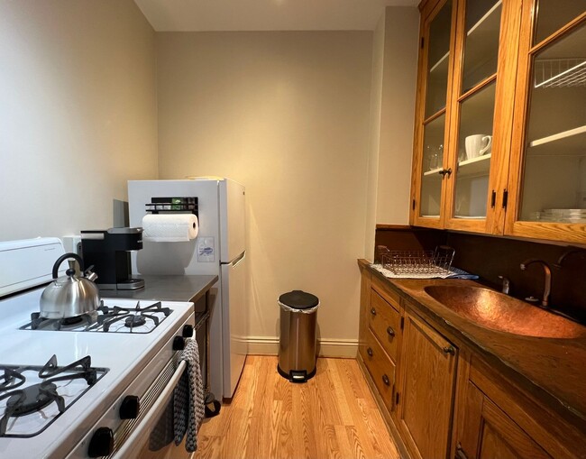 Interior Photo - EB Green Residence