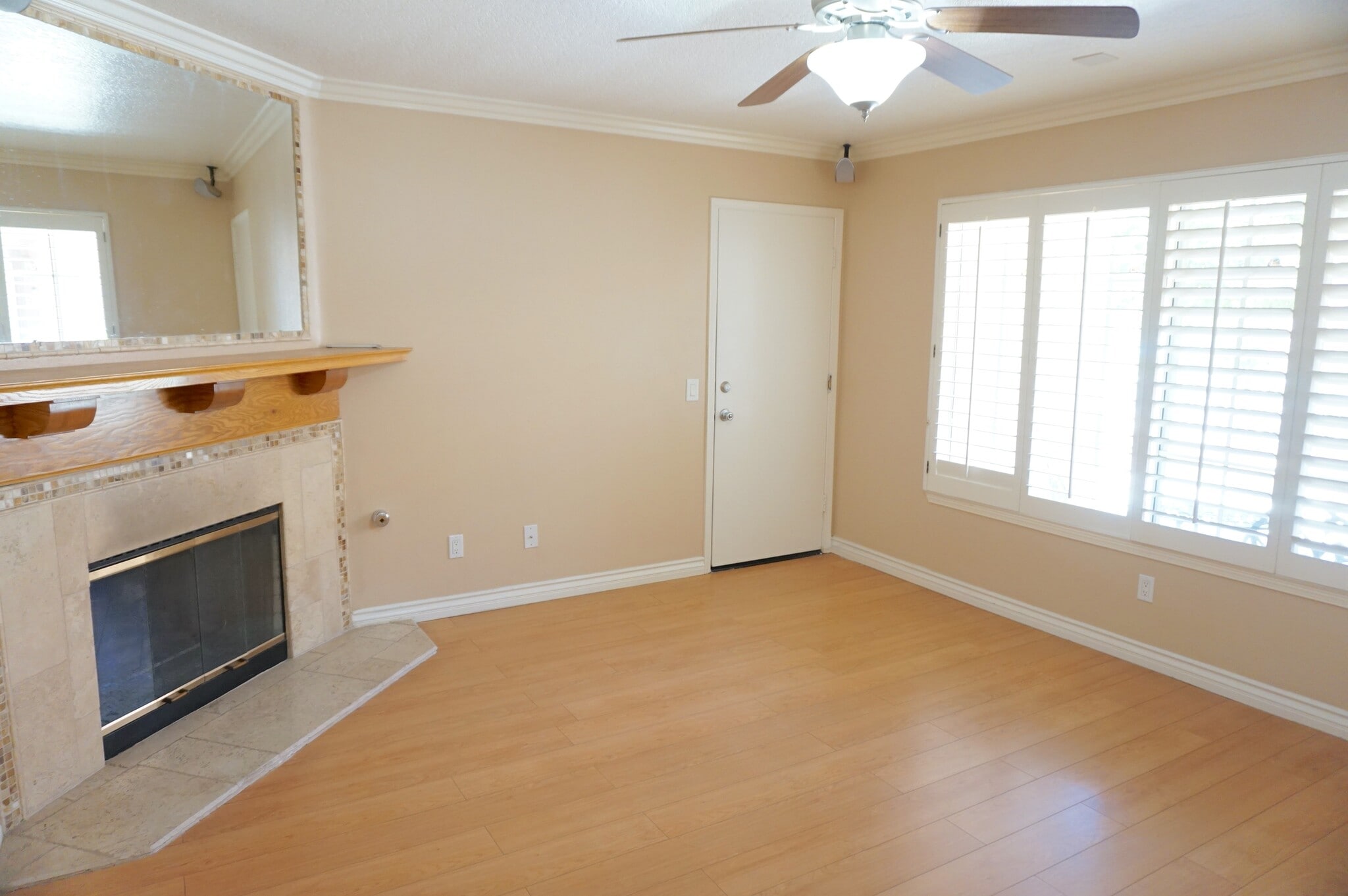 Building Photo - 12022 Falcon Crest Way