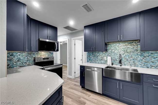 Building Photo - 958 Indiana Ave