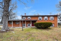Building Photo - 2315 E Humes Ln
