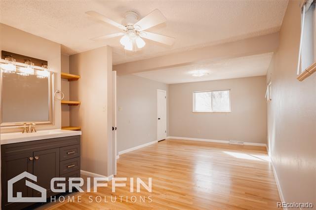 Building Photo - 850 S Harlan St