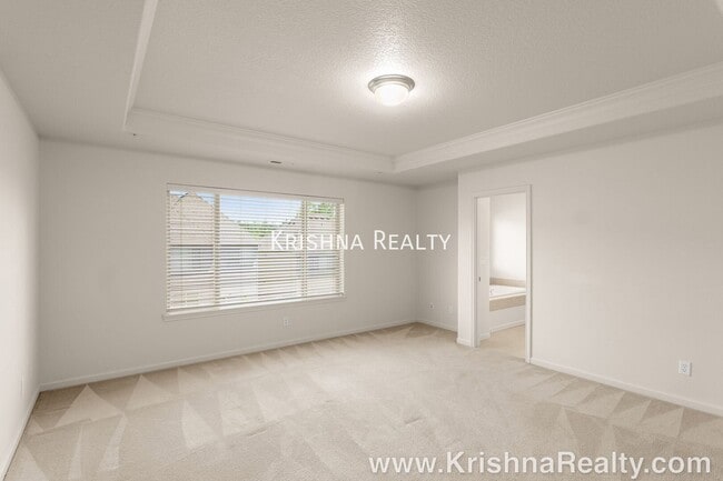 Building Photo - 13470 NW Alvada St