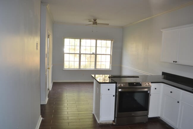 Building Photo - 4453 McManus Ct