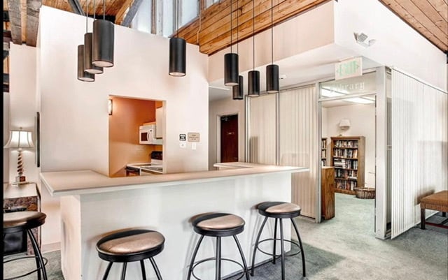 Building Photo - 6980 E Girard Ave