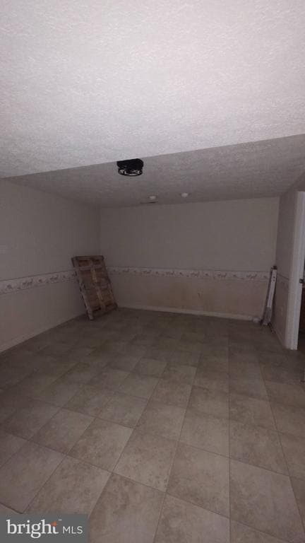 Building Photo - 2202 N Tollgate Cir