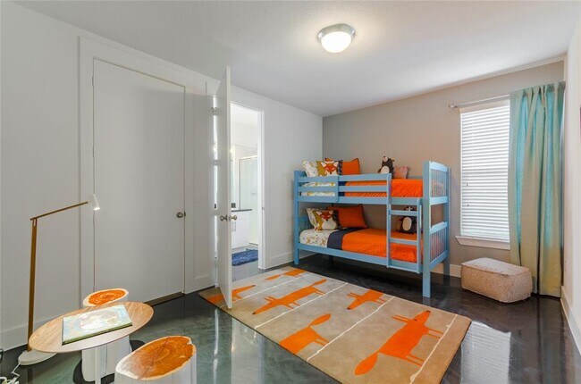 Building Photo - 3300 Towers Blvd