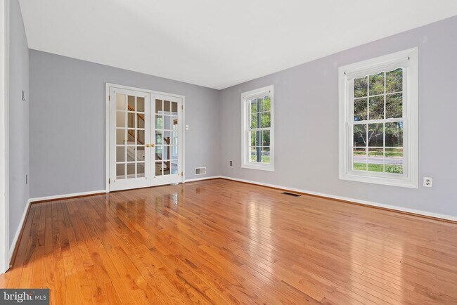 Building Photo - 13604 Wisteria Dr