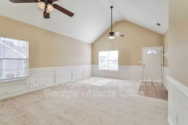 Building Photo - 5138 Saddle Cir