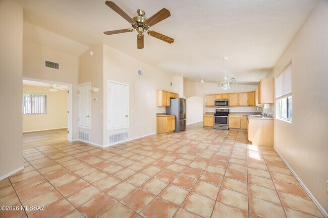 Building Photo - 12253 N Brightridge Dr