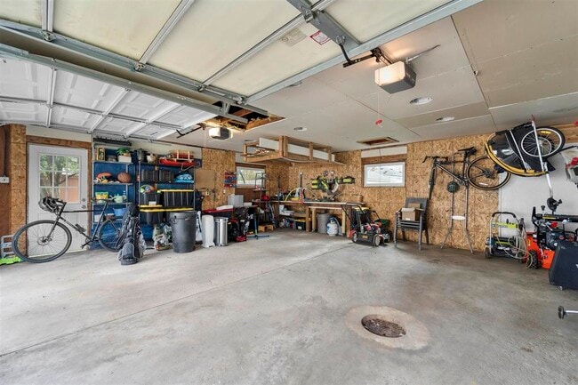 Building Photo - 4269 Doncaster Dr