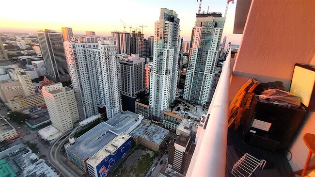 Building Photo - 50 Biscayne Blvd