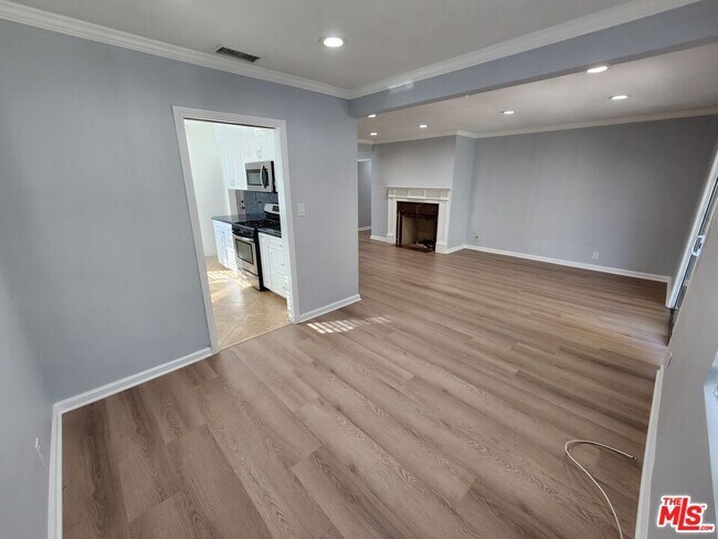 Building Photo - 12549 Barbara Ann St