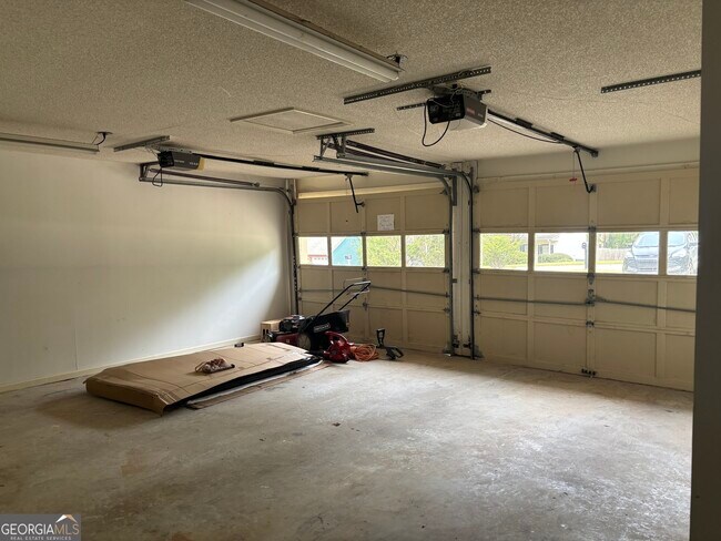 Building Photo - 4961 Brownwood Dr