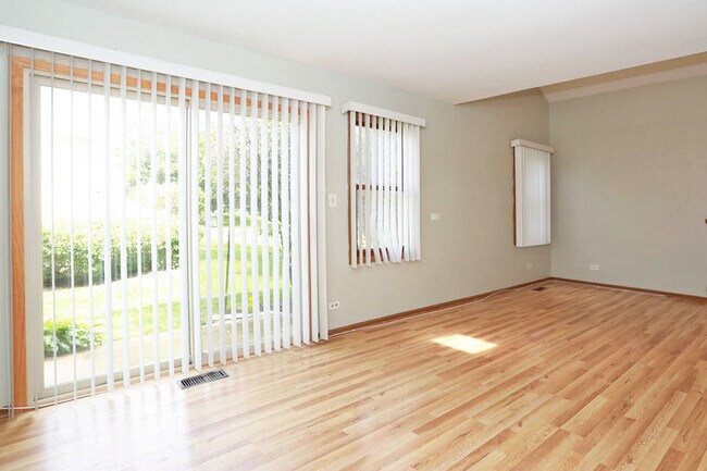 Building Photo - 125 Bright Ridge Dr