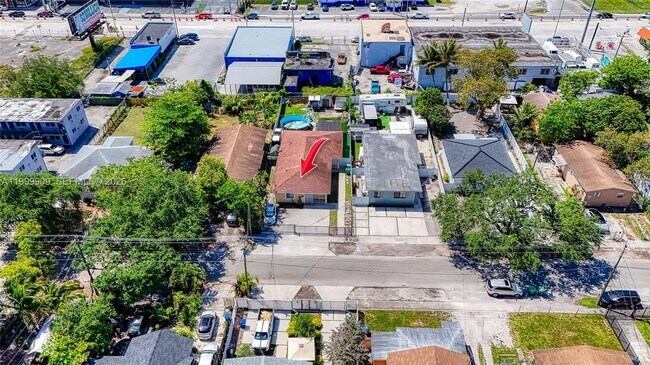 Building Photo - 760 NW 80th St