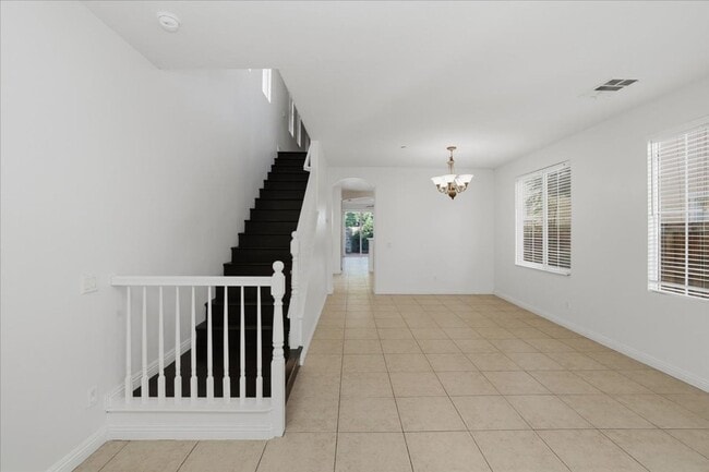 Building Photo - The Perfect Home Base Near UC Riverside