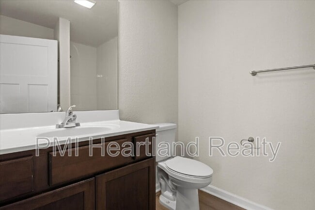 Building Photo - 260 Spanish Moss Cir