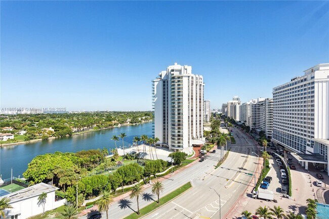 Building Photo - 5401 Collins Ave