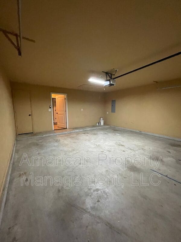 Building Photo - 13046 E 133rd Pl N