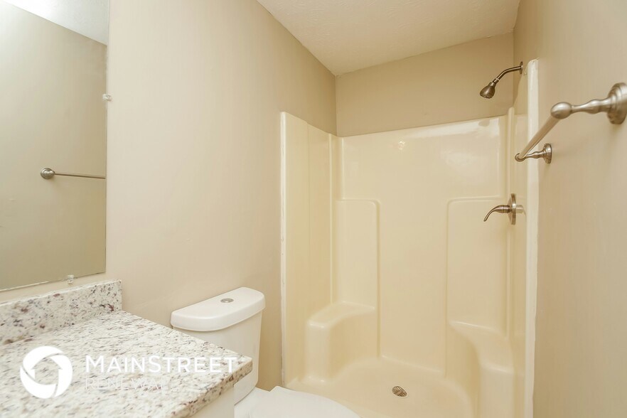 Building Photo - 8057 Fieldstream Way