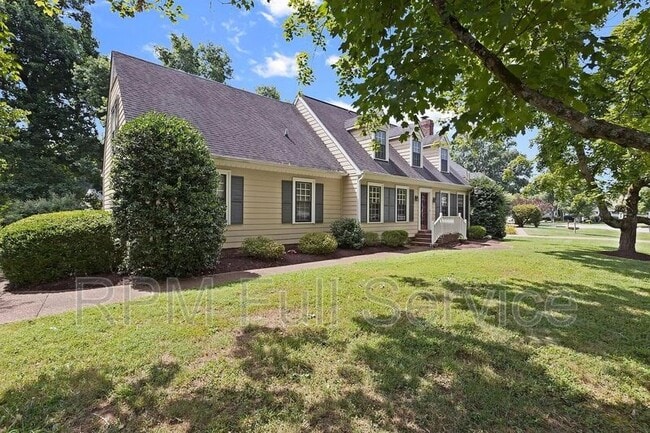 Building Photo - 177 Cottonwood Dr