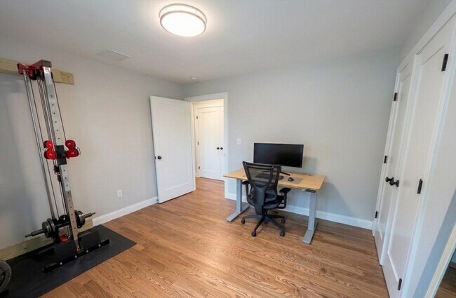 Building Photo - 57 Castine St