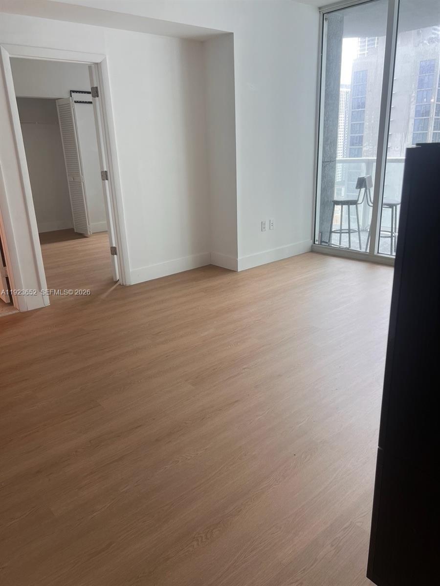 Building Photo - 253 NE 2nd St