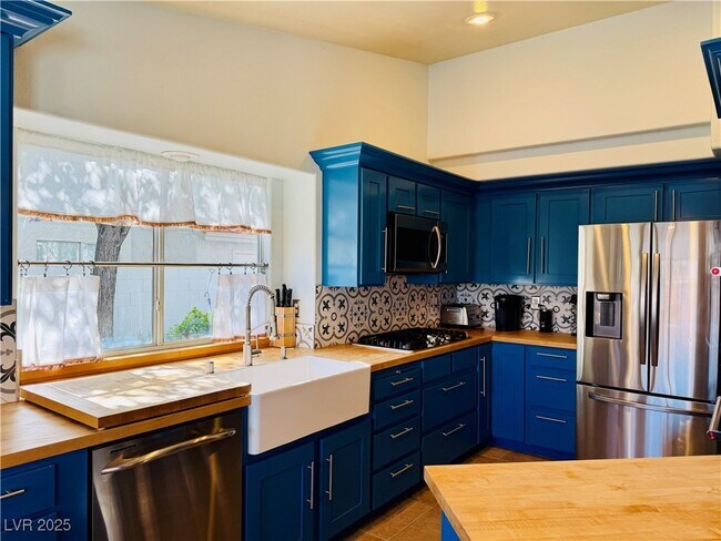 Building Photo - 8212 Arch Bay Ln