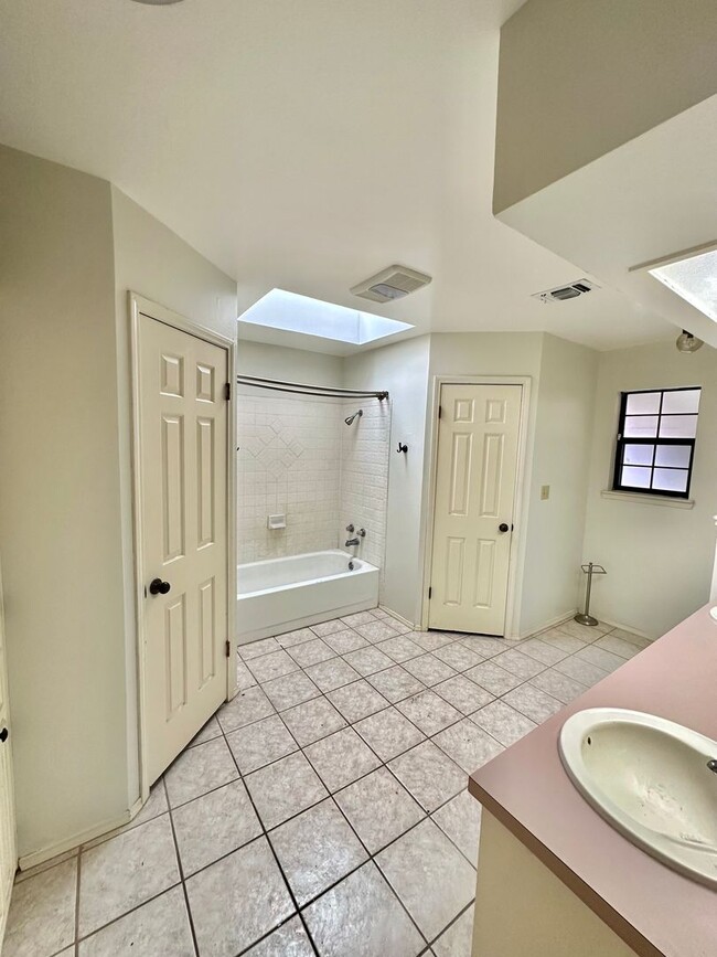 Building Photo - COMING AUGUST 2026 | Spacious Home in the Southland Neighborhood!