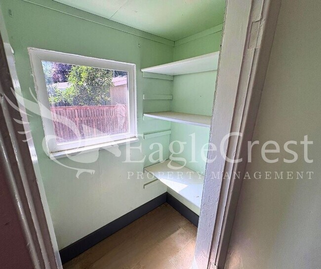 Building Photo - Charming Historic 4-Bedroom Home with Fenced Yard & Chicken Coop
