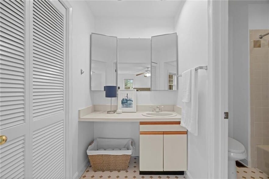 Building Photo - 510 Corey Ln