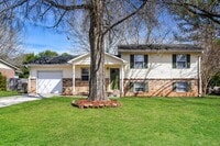 Building Photo - 10007 Camille Dr SE
