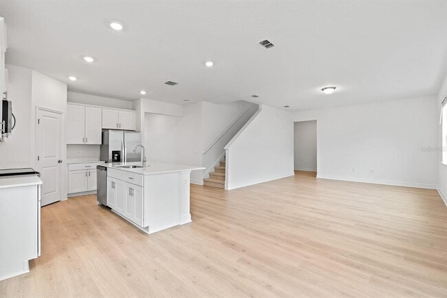 Building Photo - 2276 Hen Rd