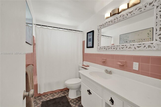 Building Photo - 7939 West Dr