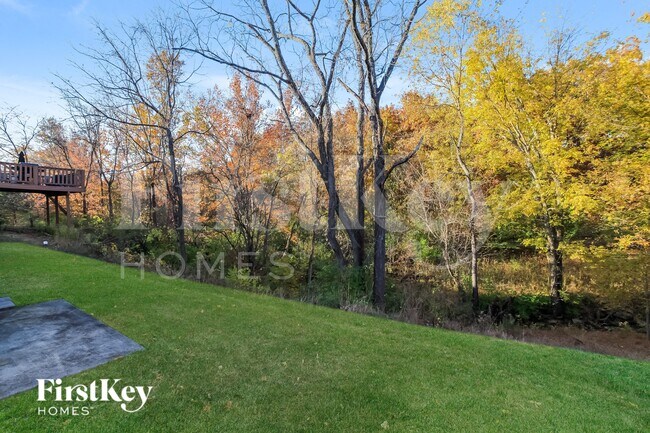 Building Photo - 2724 Parkerridge Dr