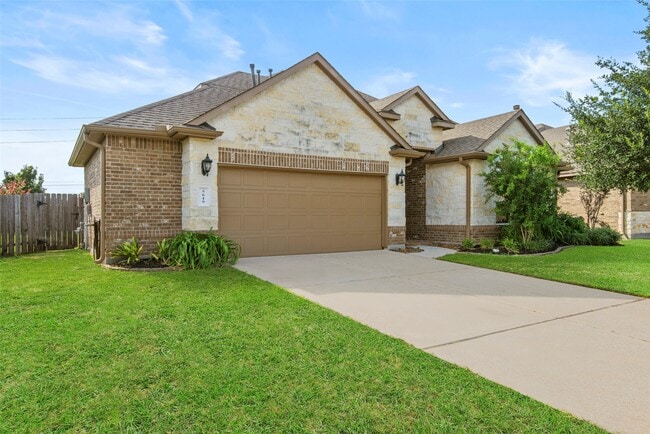 Building Photo - 5619 S Denham Ridge Ln